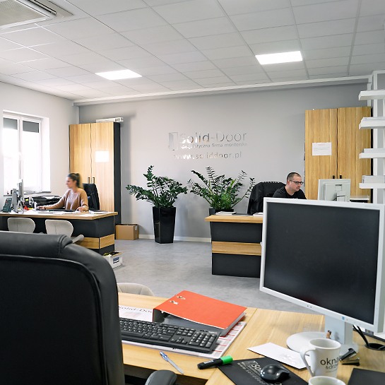 Ościeżnice regulowane stałe metalowe 10